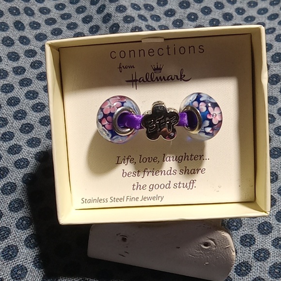 Connections Hallmark charms beads - Picture 2 of 4